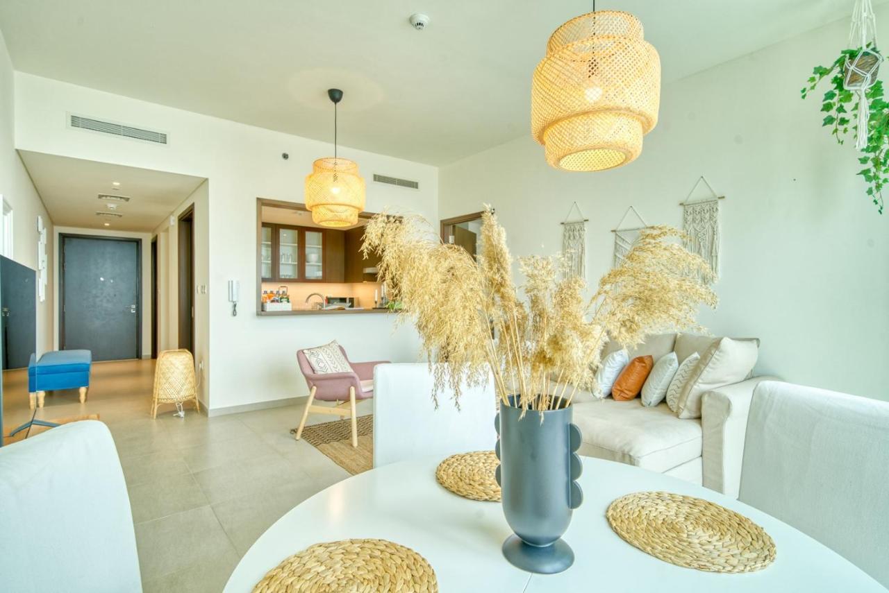 Апартаменты Boho-Chic Cosy 1Br, Minutes To Burj Khalifa Дубай Экстерьер фото