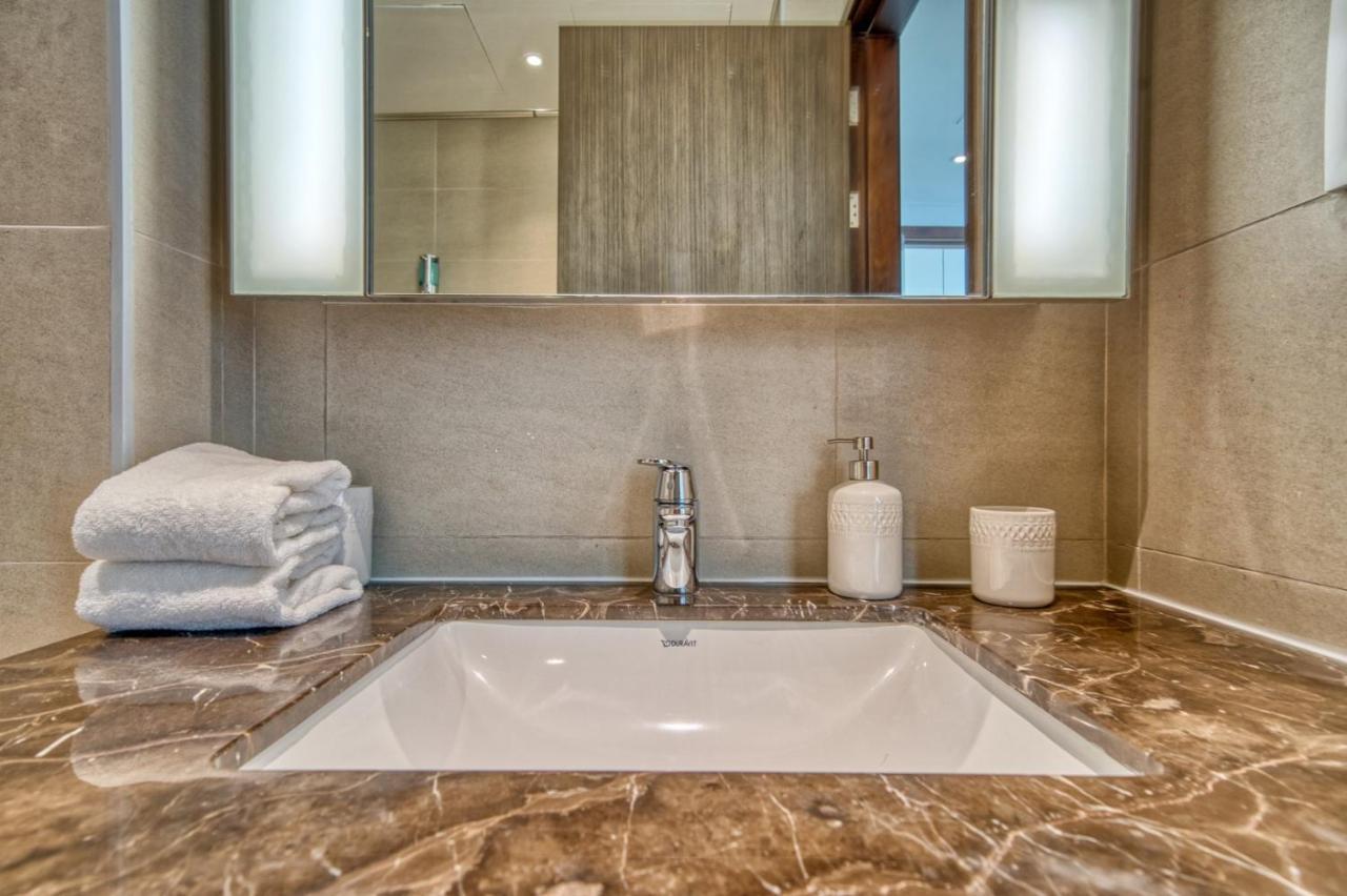 Апартаменты Boho-Chic Cosy 1Br, Minutes To Burj Khalifa Дубай Экстерьер фото