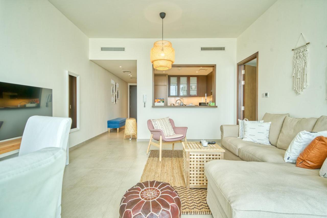 Апартаменты Boho-Chic Cosy 1Br, Minutes To Burj Khalifa Дубай Экстерьер фото